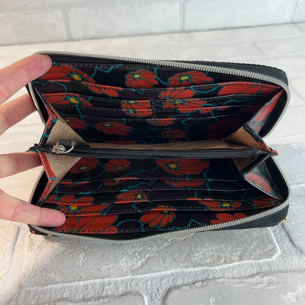 Sakroots Wallet Zip Around Artist‎ Circle Peace Bird Floral Embroidered Black